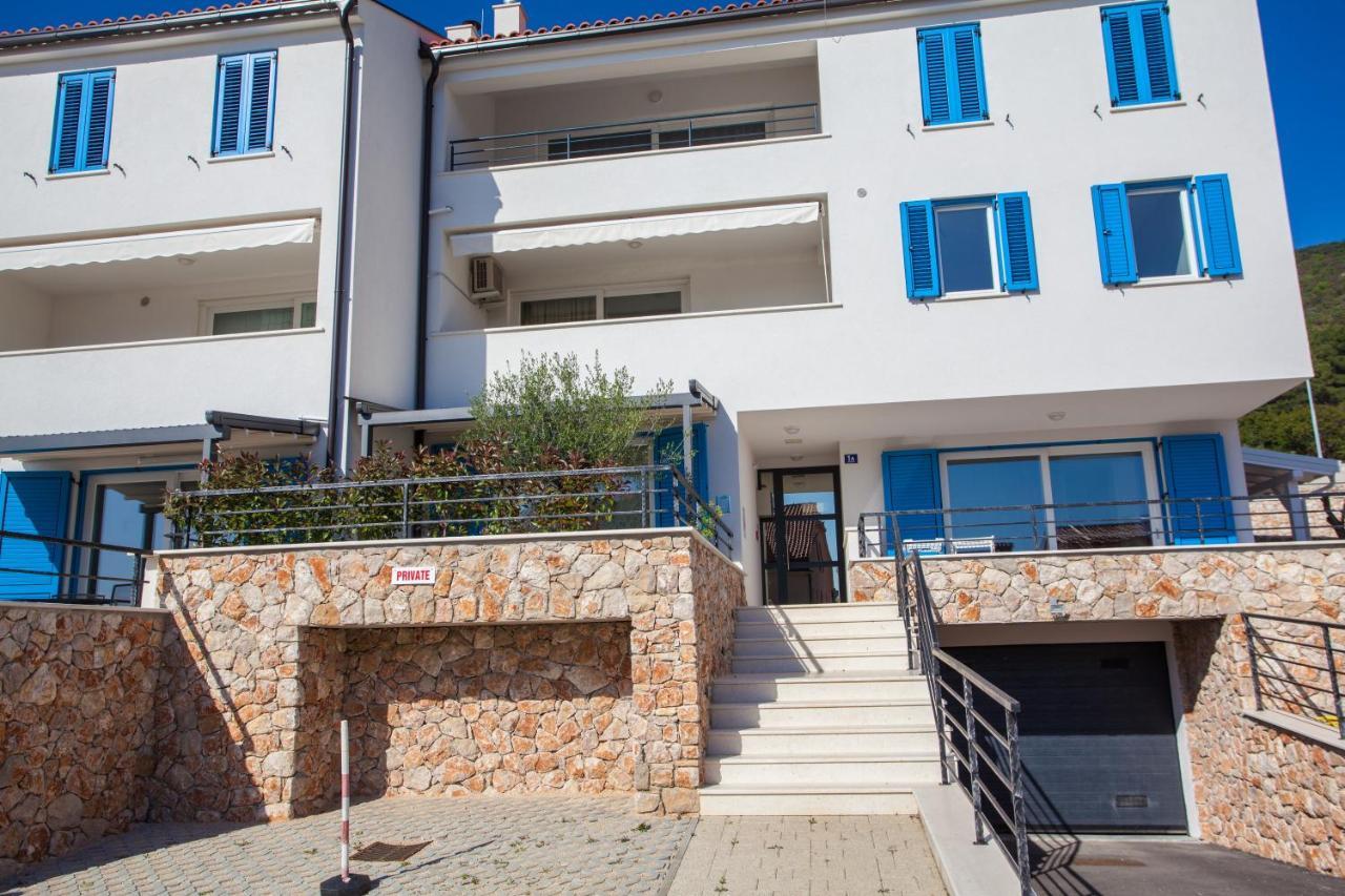 Ferienwohnung Apartman Pinja Cres Exterior foto
