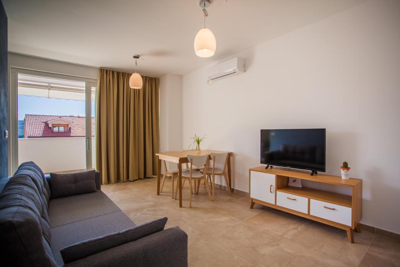 Ferienwohnung Apartman Pinja Cres Exterior foto